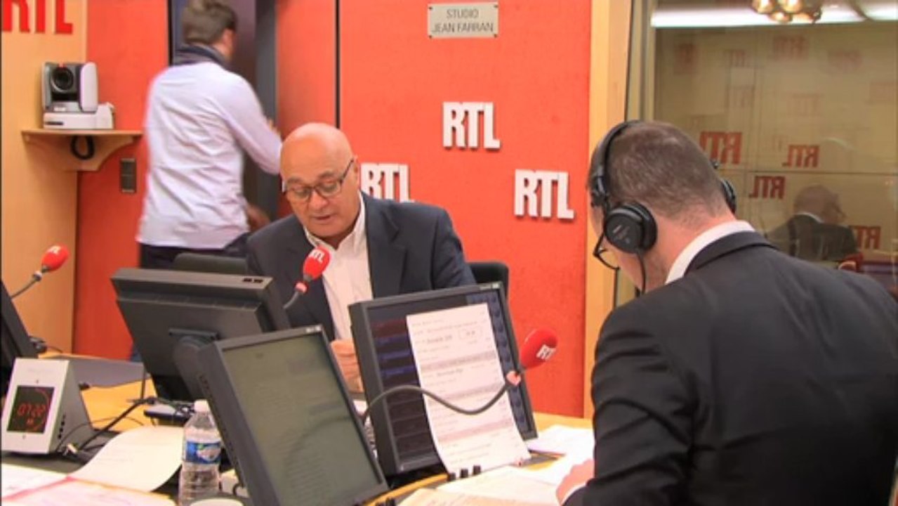 La vente de Dailymotion à Yahoo! bloquée par Arnaud Montebourg