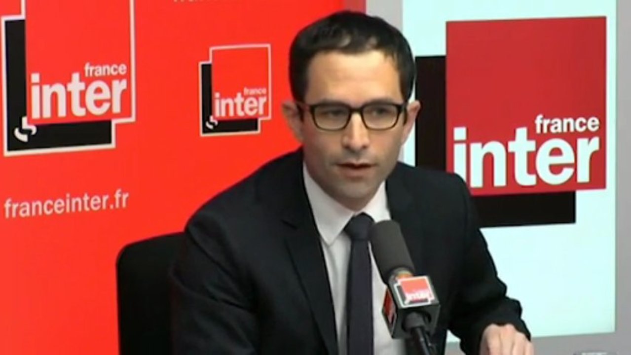 Loi sur la consommation : Hamon défend les "class actions"