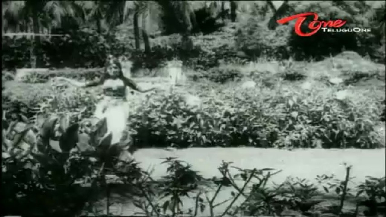 Narthanasala Songs - Evari Kosam - NTR - Savithri