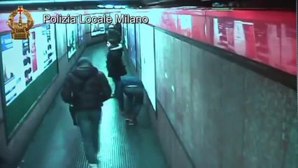 Download Video: Milano - Operazione NTTP polizia locale - Borseggi in metropolitana (01.05.13)