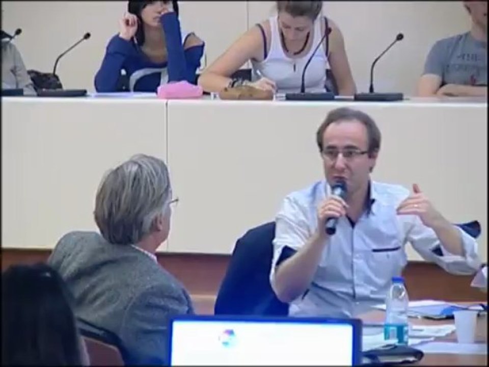 Regards croisés sur les pôles de compétitivité