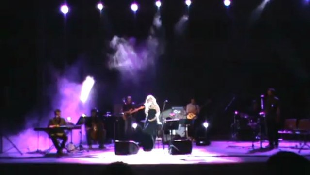 Νατάσσα Μποφίλιου - Αρχηγός & Bang Bang (1 Σεπτεμβρίου 2010, Ρόδος, Θέατρο Μεσαιωνικής Τάφρου)