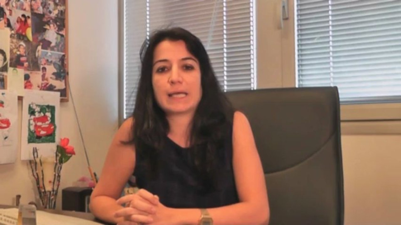 אילו מסלולי לימוד מציעה המכללה העסקית של לשכת המסחר?