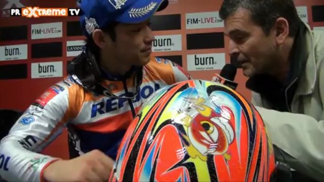 Entrevista a Takahisha Fujinami - Trial Enduro Indoor Barcelona 2013 - PRExtreme TV Channel (HD)