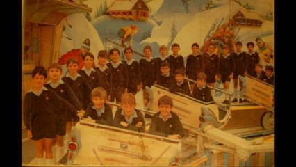 Les Petits Chanteurs à la Croix de Bois -  La Virgen Lava Panales 1977