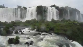 Foz do Iguacu gorge du diable de plus près
