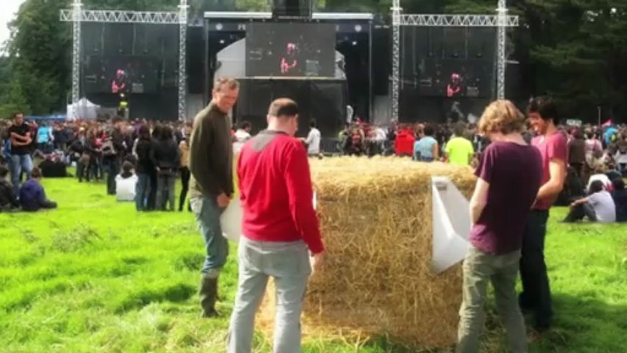 Straw Bale Urinal Makes Compost From Urine video Dailymotion