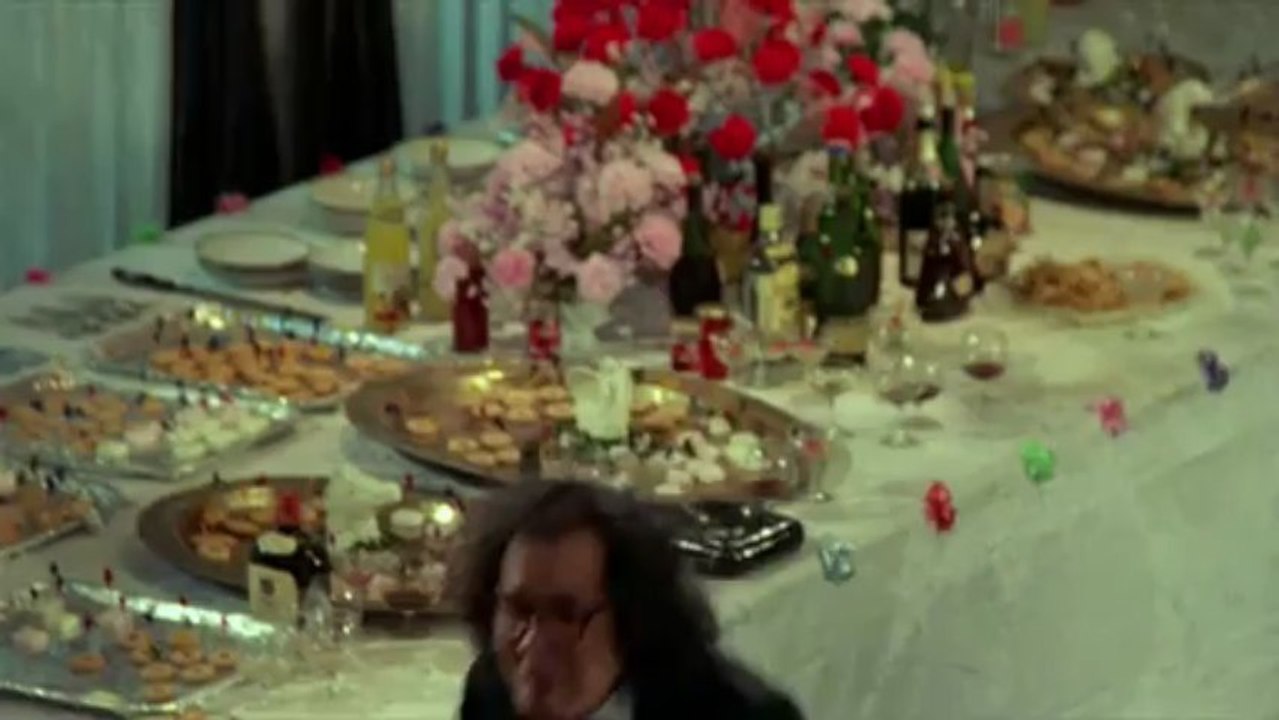 Shirley Loses Her Shoes