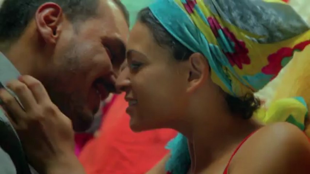 Akim El Sikameya 'Un Chouia d'Amour' Official video