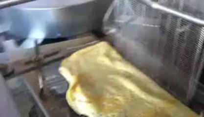 MACHINE A CREPES
