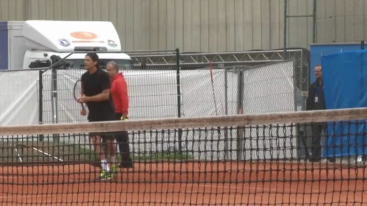 München: Mayer kotzt es an, Haas gewinnt erneut ohne Satzverlust