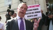 Anti-European UKIP breaks through in English polls