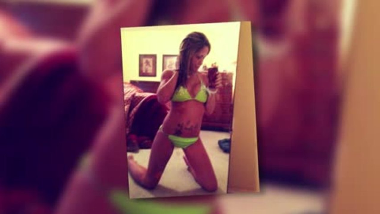 Evans trotz Ärger in bikini