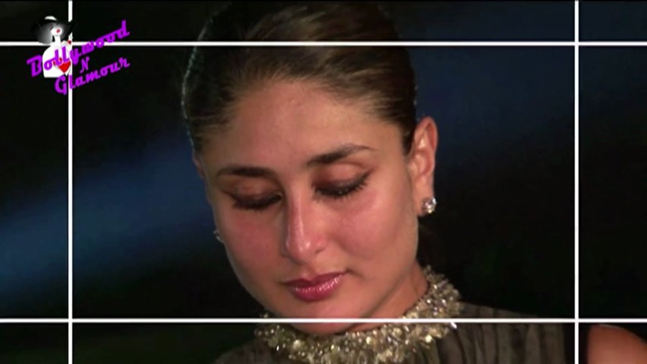 Kareena Kapoor awards her hair & make-up stylist at B&D Awards