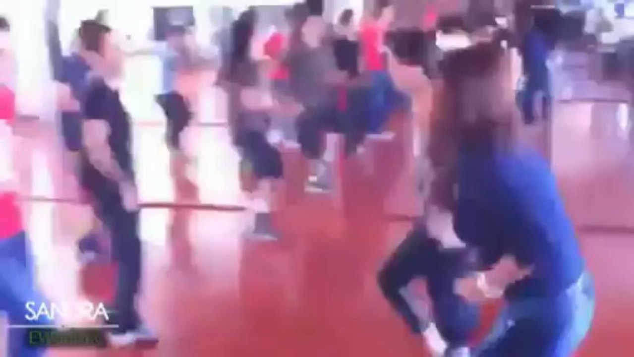 Sandra Echeverría En El Ensayo Del Show De Yuri (Video2)