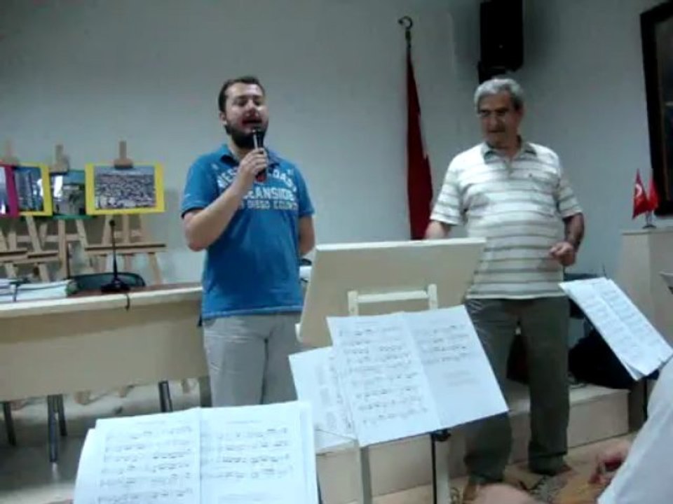 girdim yarin bahçesine