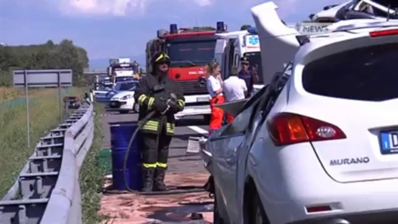 INCIDENTE IN A4, TRE FERITI E CODE CHILOMETRICHE