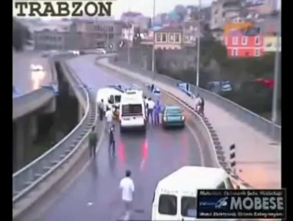 MOBESE Şaka gibi kazalar