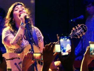 carla morrison - Compartir Live