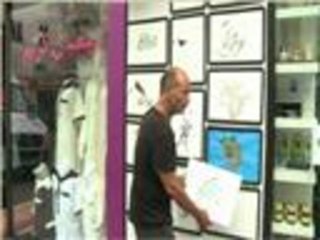 الخط العربي في شوارع باريس