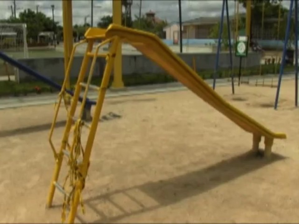 Alcaldía de Montelíbano hace un llamado a los usuarios del parque Bernardo Ospina Villa, a cuidar el escenario recreativo debido al grado de deterioro en el que se encuentra-_1