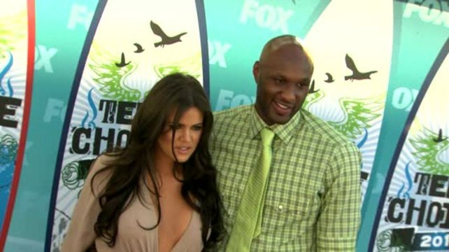 Lamar Odom Returns to Khloe to Discuss Issues