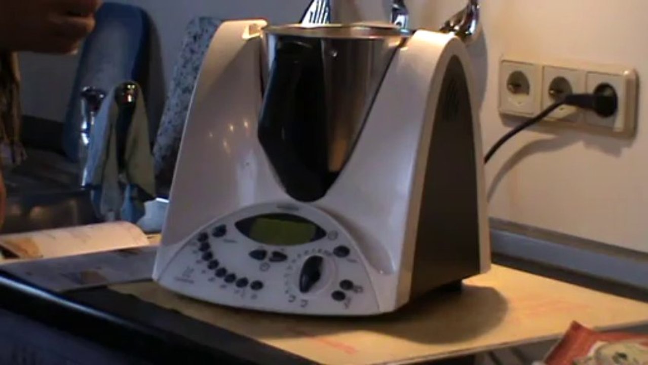 Thermomix TM31 Omas Hefeteig Hefezopf (1)