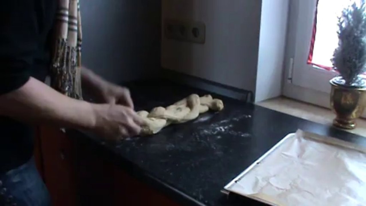 Thermomix TM31 Omas Hefeteig Hefezopf (4)