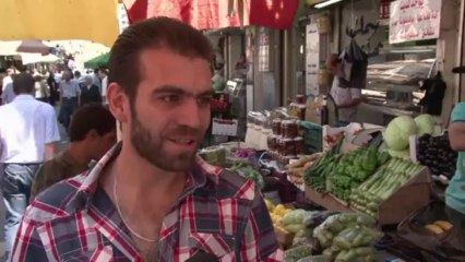Syrians proceed with daily life amid Damascus dread