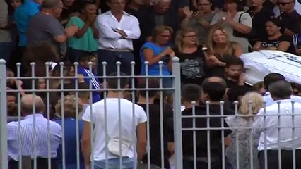 Marano (NA) - Centauro senza casco morto in incidente, i funerali (29.08.13)