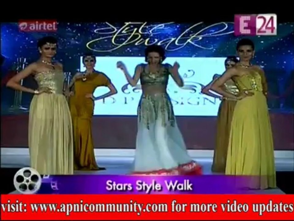 Stylish Walk Of B'Town Beauties-Special Report-29 Aug 2013