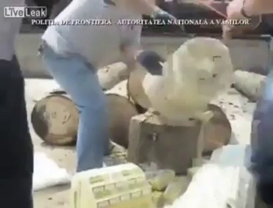 Adamlar Zula Olayında Tavan Yapmış