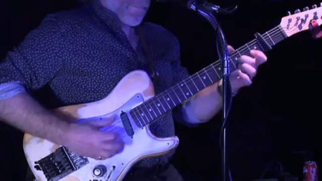 Steve Morrison - Going Up The Country - feat: Alan Glen