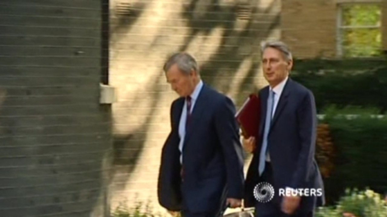 British PM's hand stayed on Syria