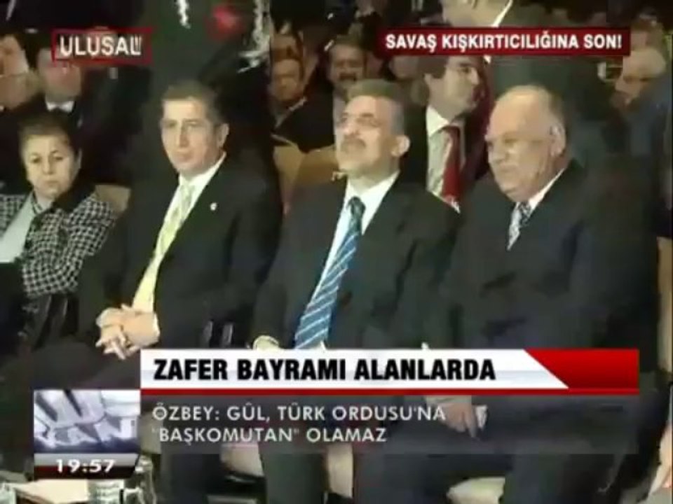 GÜL, BAŞKOMUTAN OLAMAZ