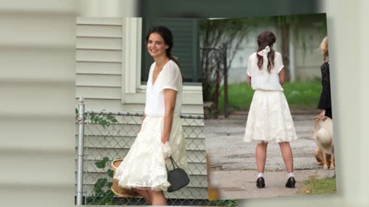 Katie holmes hinreißend in weißem vintageoutfit
