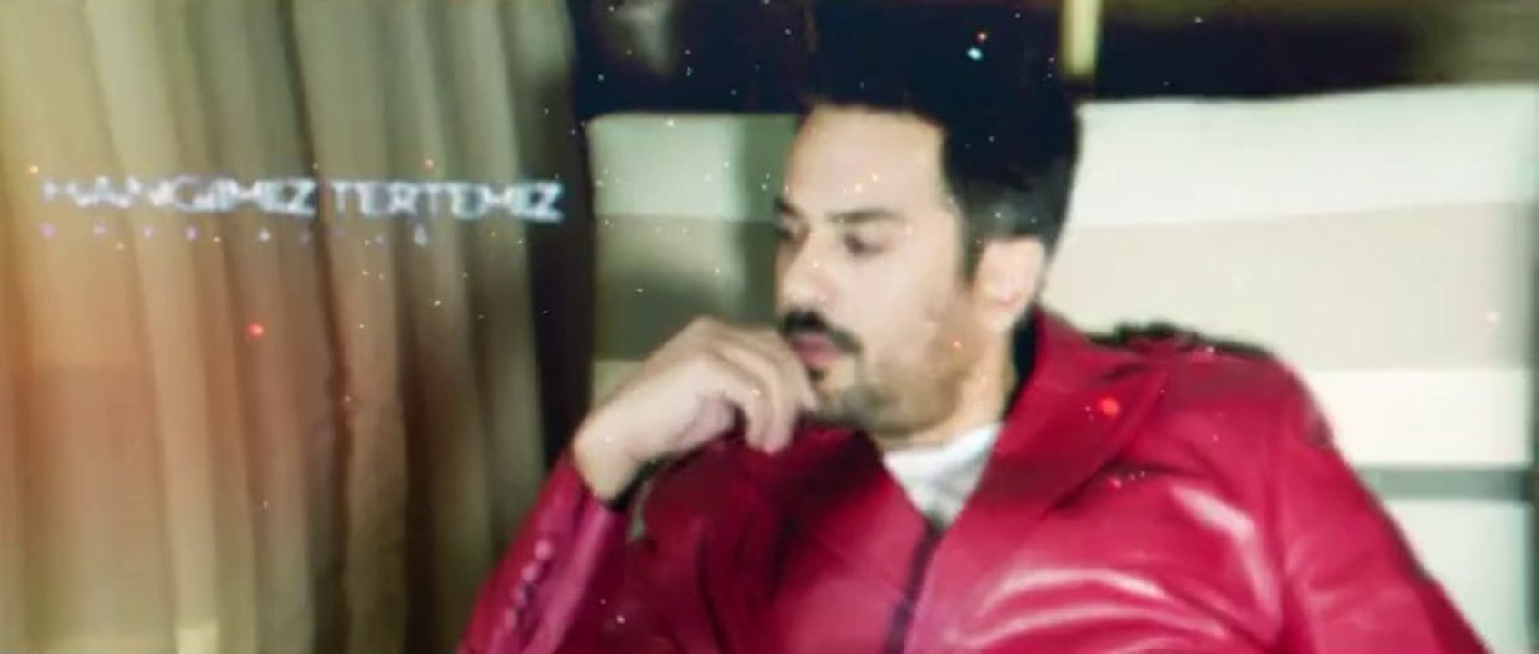 Emre Altuğ - Hangimiz Tertemiz (Lyric Video)