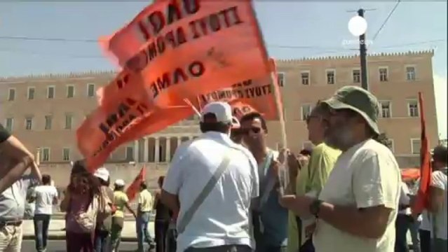 Los funcionarios griegos en la calle