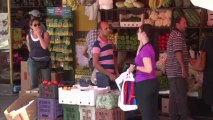 A Damas, la vie continue malgré les menaces de frappe