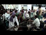 Devotees offering 'Chadar' at Dargah Pir Baba Hazrat Ali Elahi Bakhsh ji