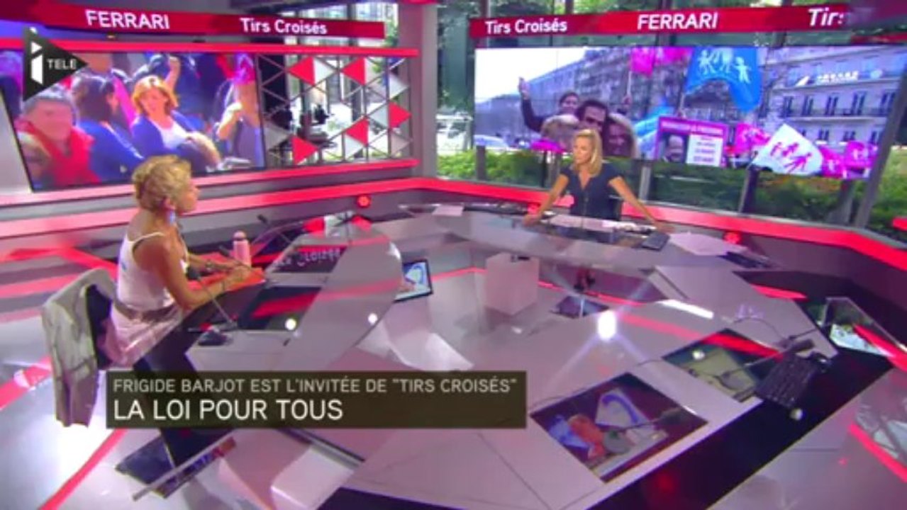 Frigide Barjot sur le Manif pour tous : "je ne regrette rien"