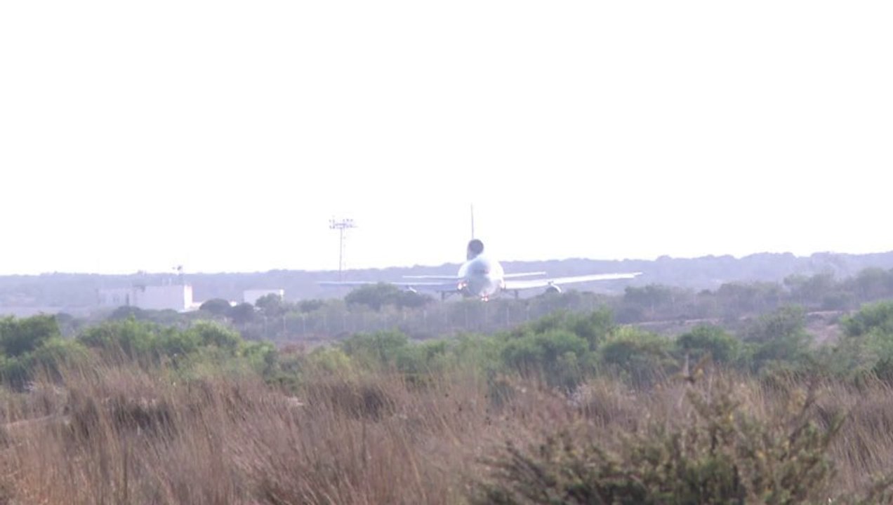 Londres envía aviones a Chipre