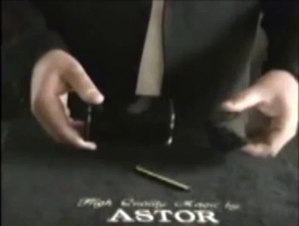 Cube Break by Astor - Magic Trick