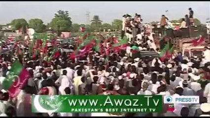 Pakistan court drops charges against opposition politician