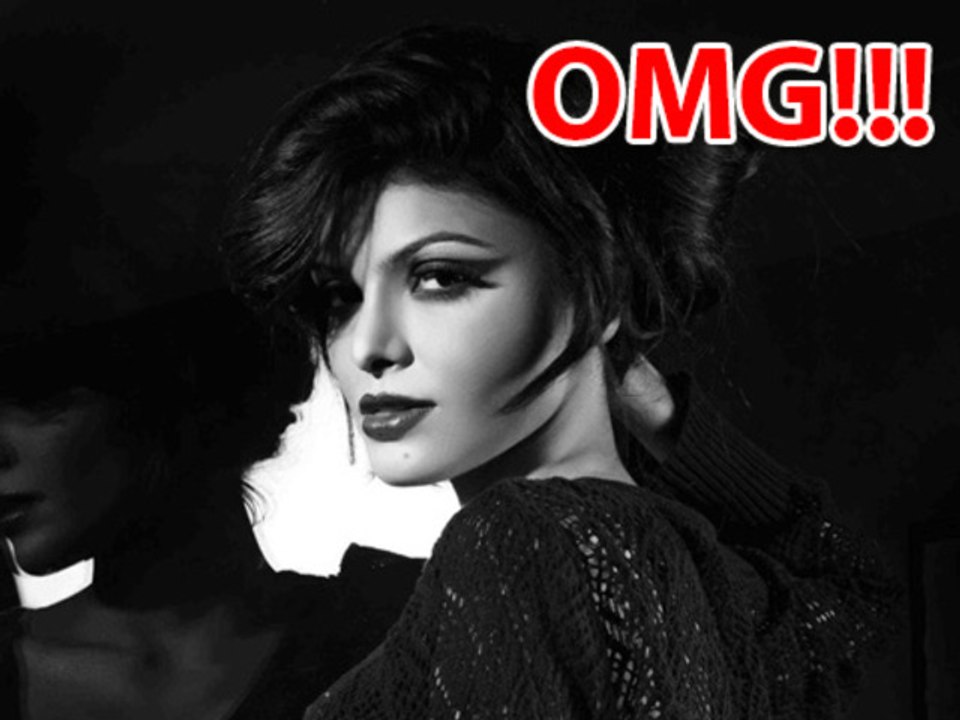 Sherlyn Chopra In A Retro Look