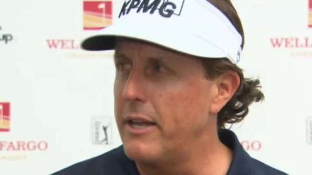 Phil Mickelson Leads Wells Fargo
