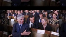 Anne Sophie Lapix (Pressetitute)  Marine Le Pen, clash dans Dimanche Plus
