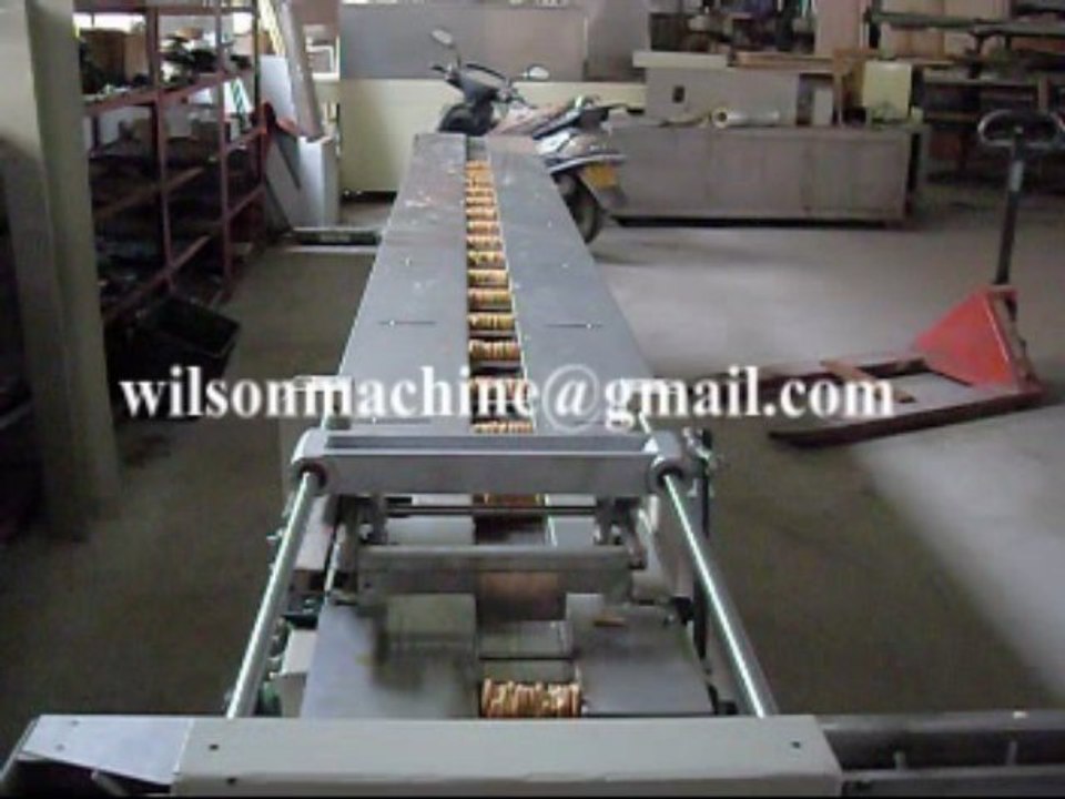 cookies packing machine