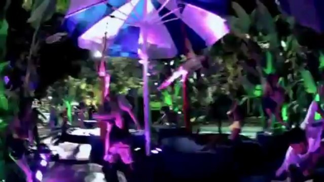 Justin Bieber - Beauty And A Beat ft. Nicki Minaj