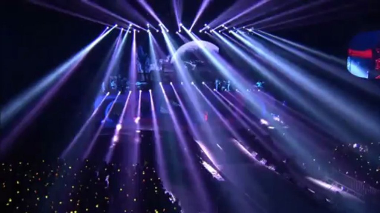 BIGBANG ALIVE TOUR 2012 IN TOKYO No8 FEELING + ONLY LOOK AT ME + WEDDING DRESS